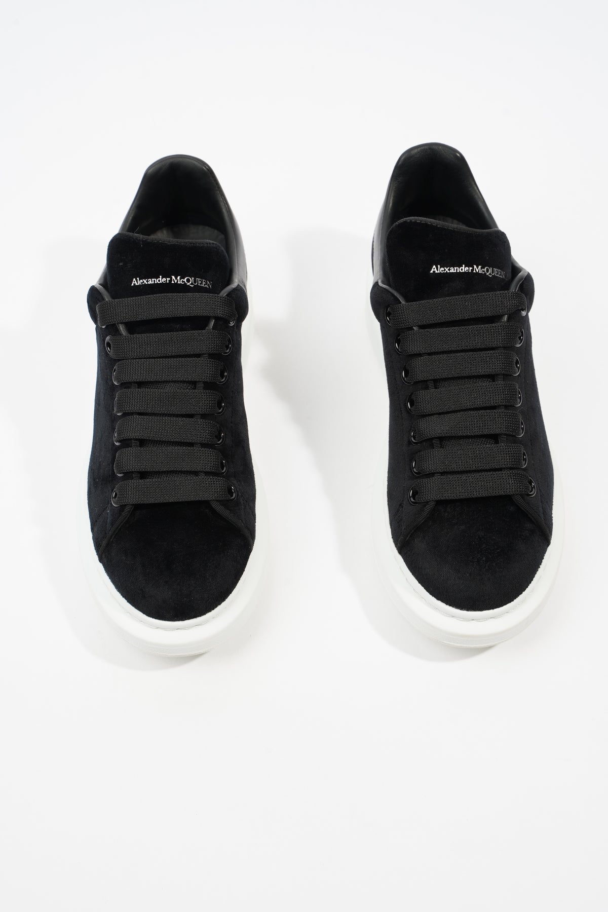 Velvet Low top Sneakers Alexander McQueen - IT 35, buy pre-owned at 190 EUR